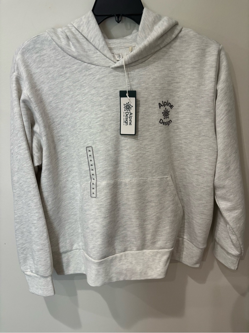 New Women’s Alpine Design Sweatshirt XL